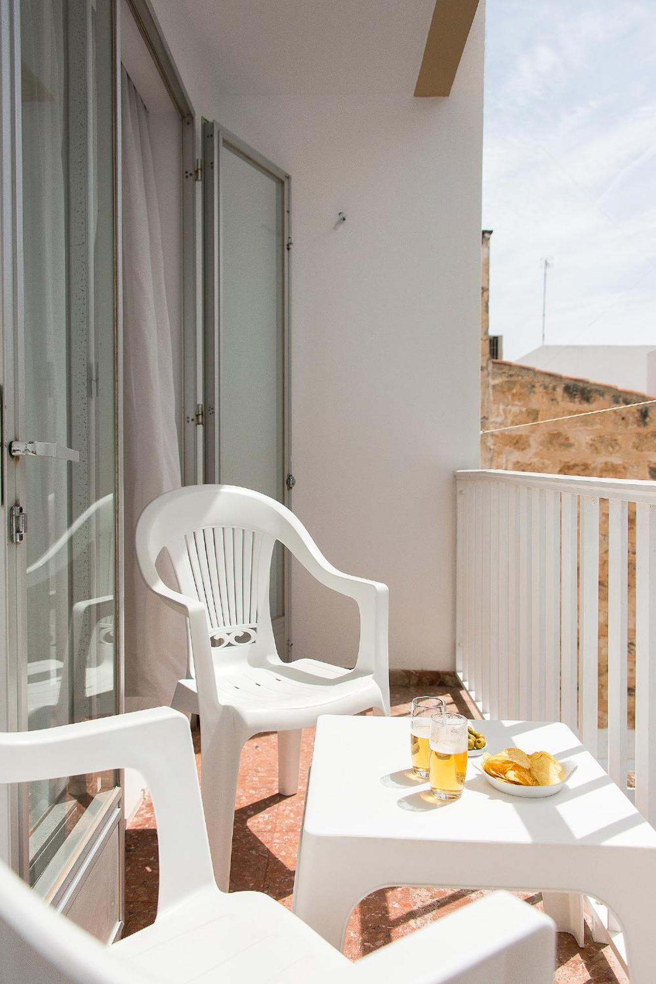 Hostal Menurka Ciutadella  Δωμάτιο φωτογραφία