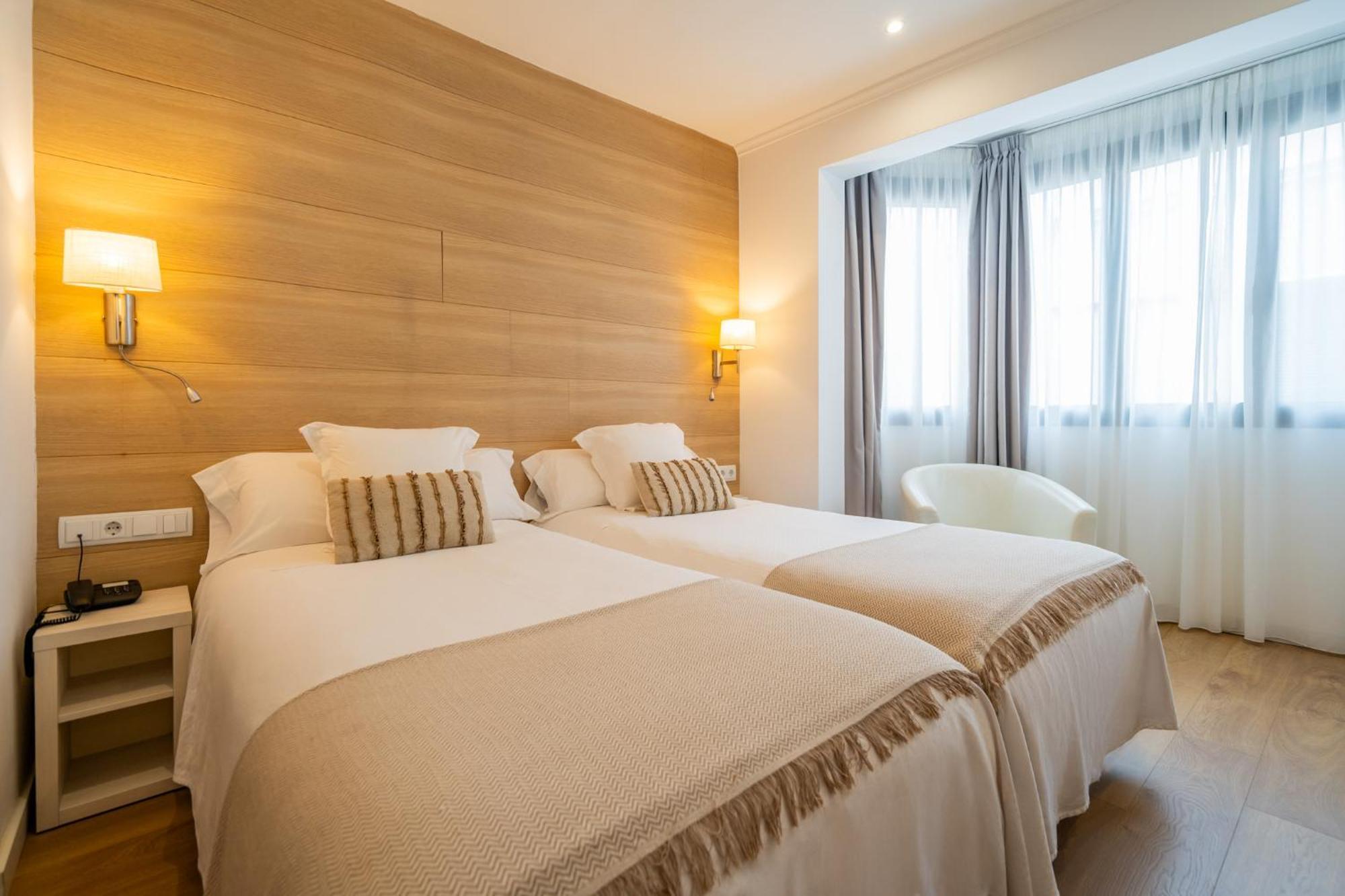 Hostal Menurka Ciutadella  Εξωτερικό φωτογραφία