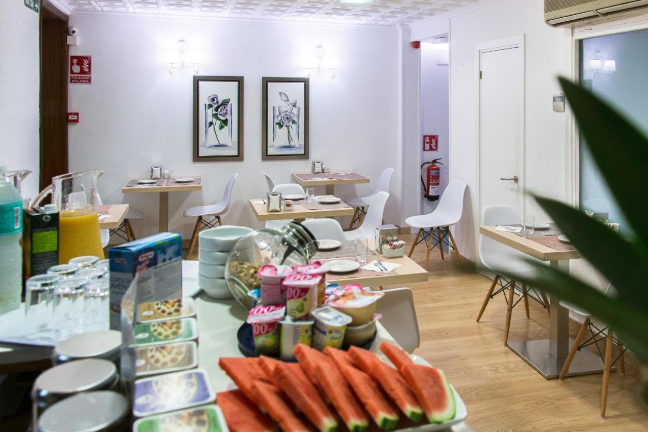 Hostal Menurka Ciutadella  Εξωτερικό φωτογραφία